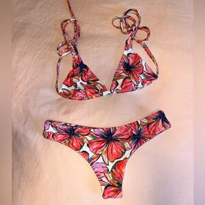 Kulani Kinis Floral Bikini